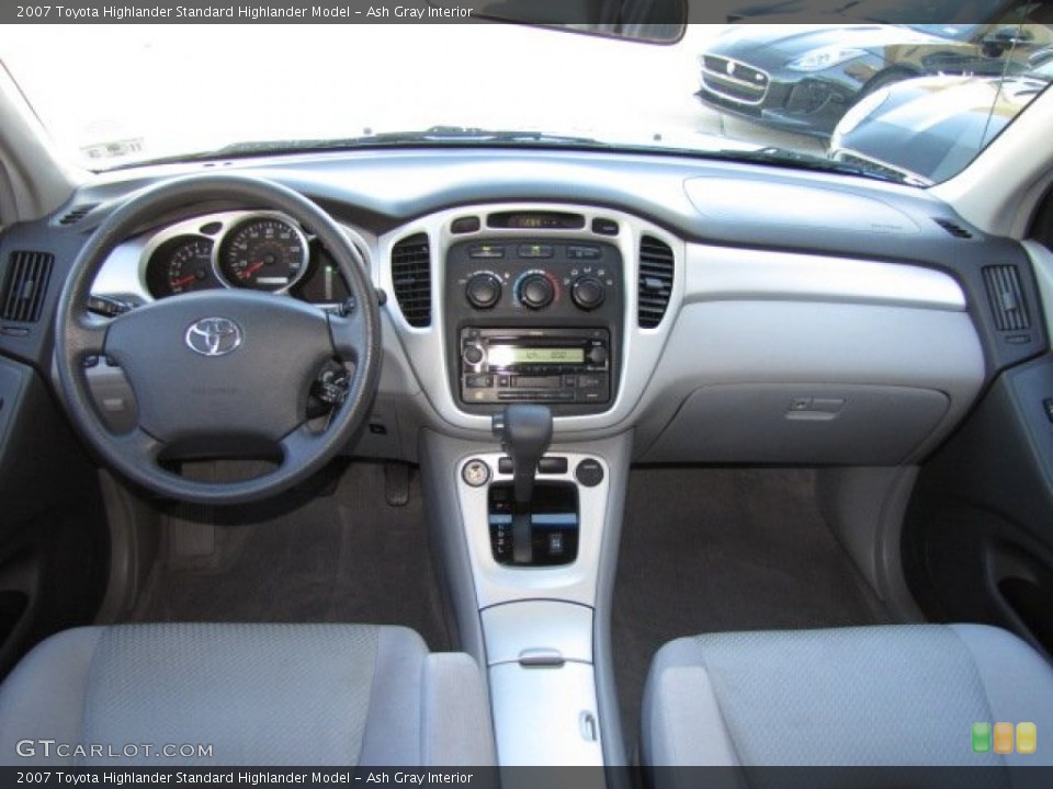 Ash Gray Interior Dashboard for the 2007 Toyota Highlander  #87466739
