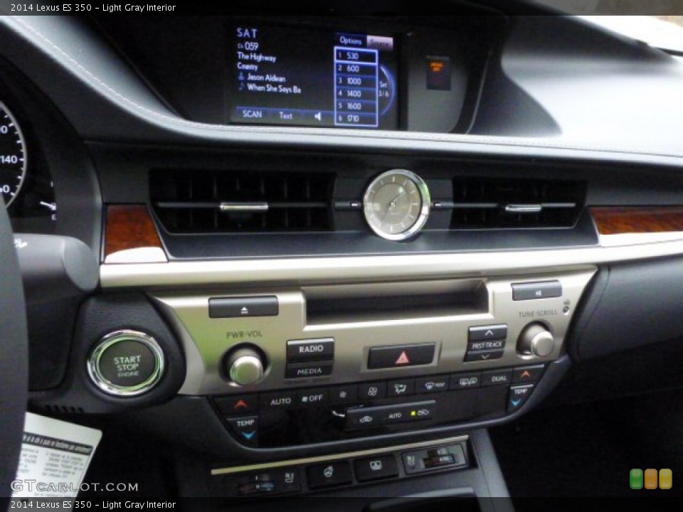 Light Gray Interior Controls for the 2014 Lexus ES 350 #87492047
