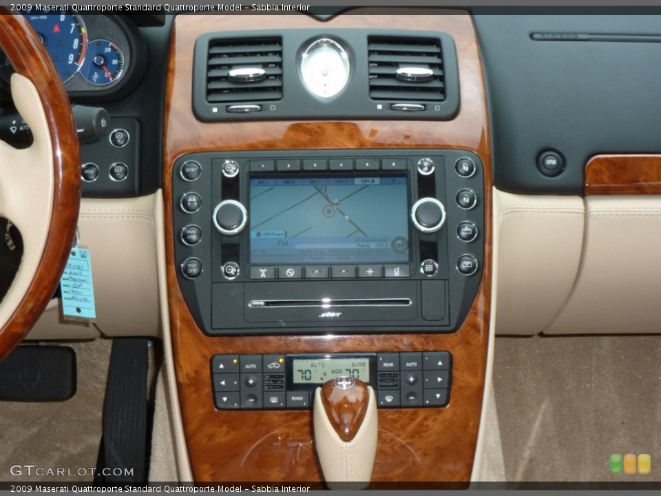 Sabbia Interior Controls for the 2009 Maserati Quattroporte  #87492080