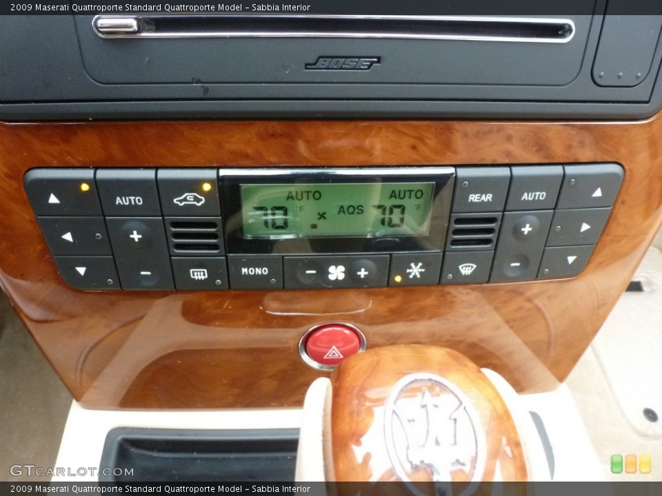 Sabbia Interior Controls for the 2009 Maserati Quattroporte  #87492116