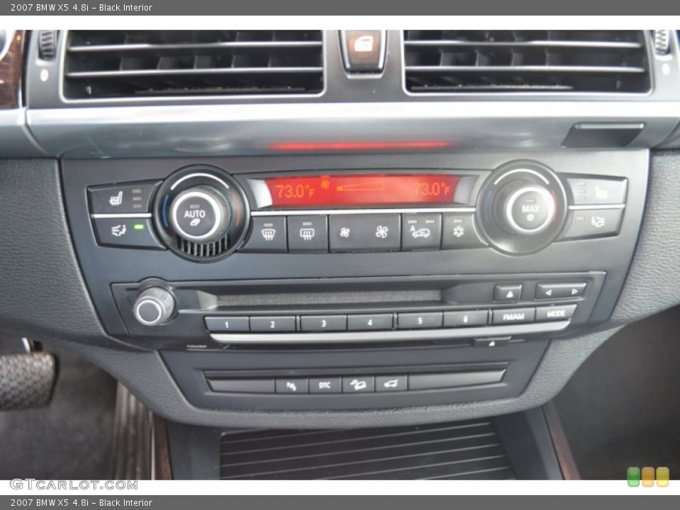 Black Interior Controls for the 2007 BMW X5 4.8i #87506877