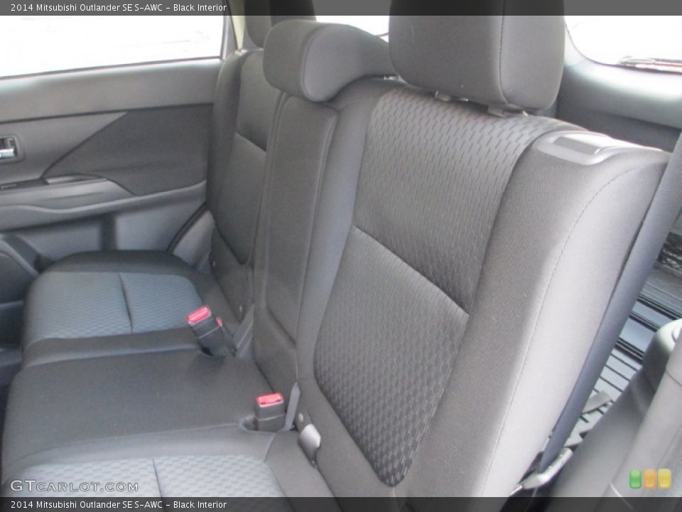 Black Interior Rear Seat for the 2014 Mitsubishi Outlander SE S-AWC #87511969
