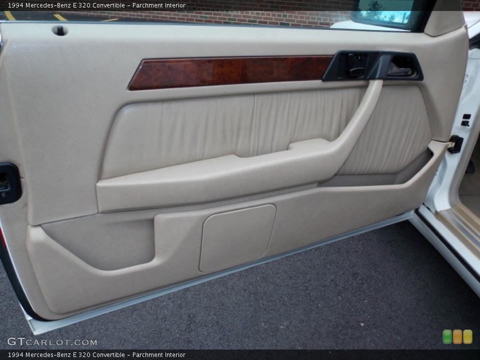 Parchment Interior Door Panel for the 1994 Mercedes-Benz E 320 Convertible #87513025