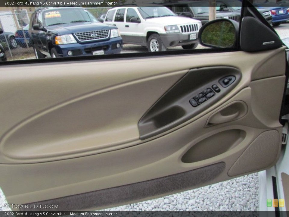 Medium Parchment Interior Door Panel for the 2002 Ford Mustang V6 Convertible #87566510