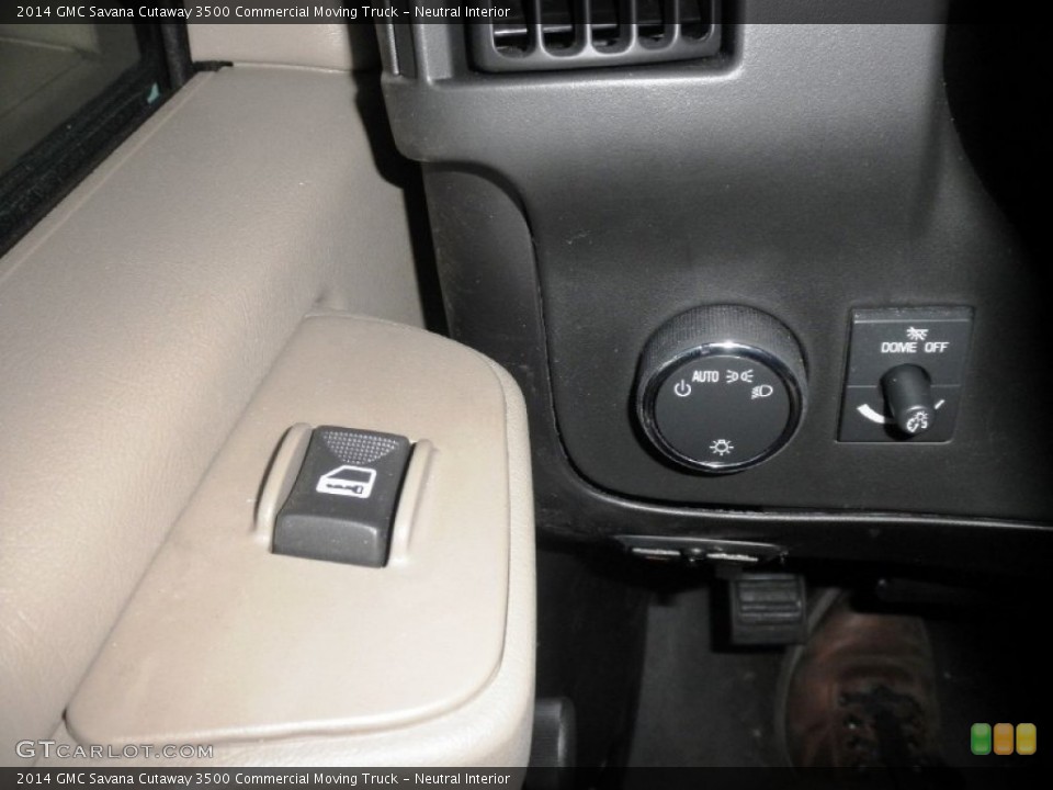 Neutral Interior Controls for the 2014 GMC Savana Cutaway 3500 Commercial Moving Truck #87572798