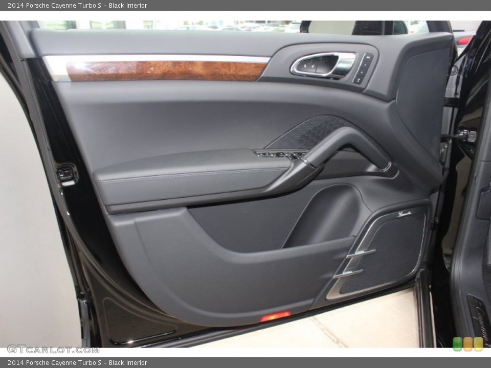 Black Interior Door Panel for the 2014 Porsche Cayenne Turbo S #87577654