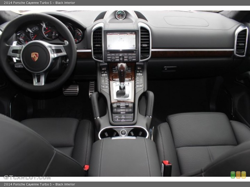 Black Interior Dashboard for the 2014 Porsche Cayenne Turbo S #87578119