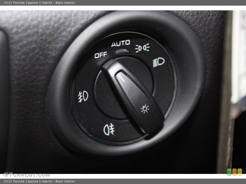 Black Interior Controls for the 2013 Porsche Cayenne S Hybrid #87583045