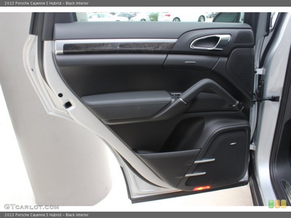 Black Interior Door Panel for the 2013 Porsche Cayenne S Hybrid #87583061