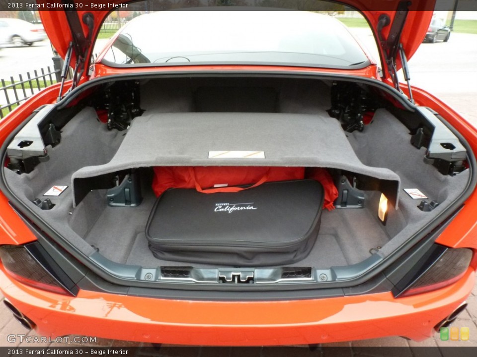 Beige Interior Trunk for the 2013 Ferrari California 30 #87598141