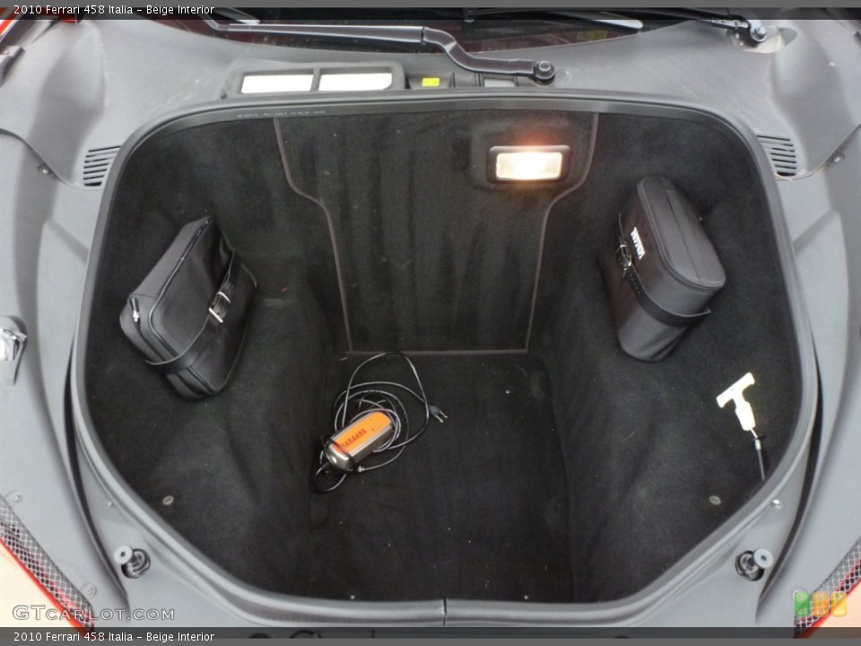 Beige Interior Trunk for the 2010 Ferrari 458 Italia #87602083