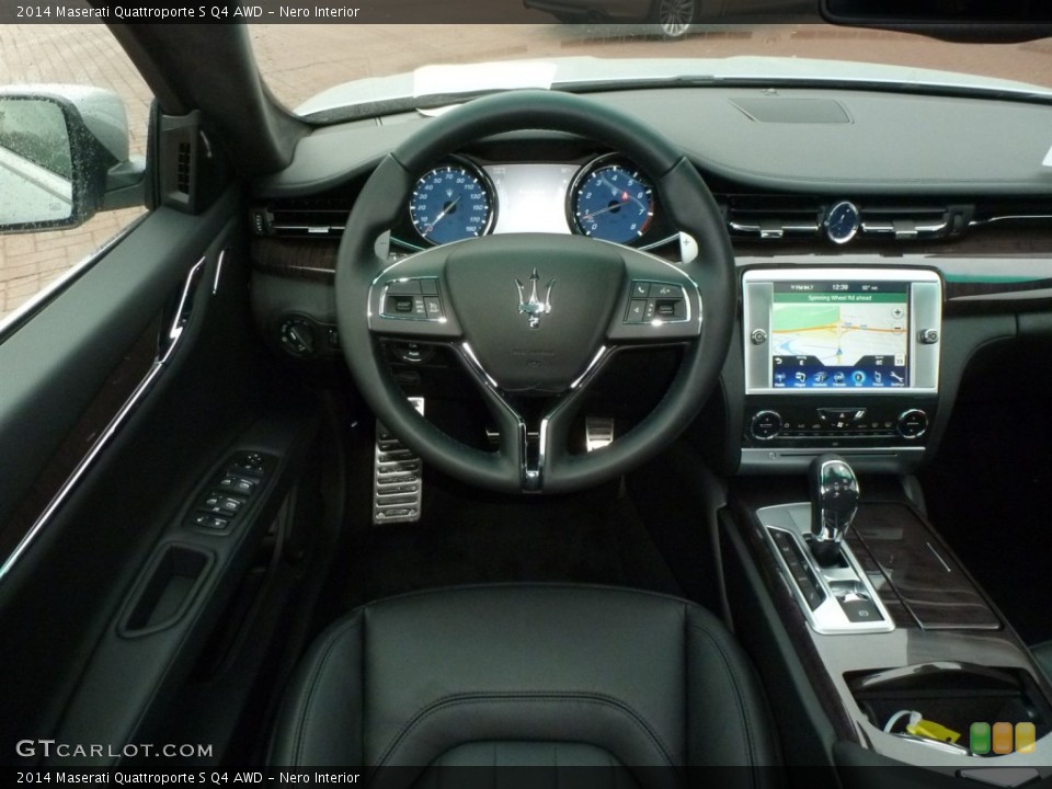 Nero Interior Dashboard for the 2014 Maserati Quattroporte S Q4 AWD #87603409
