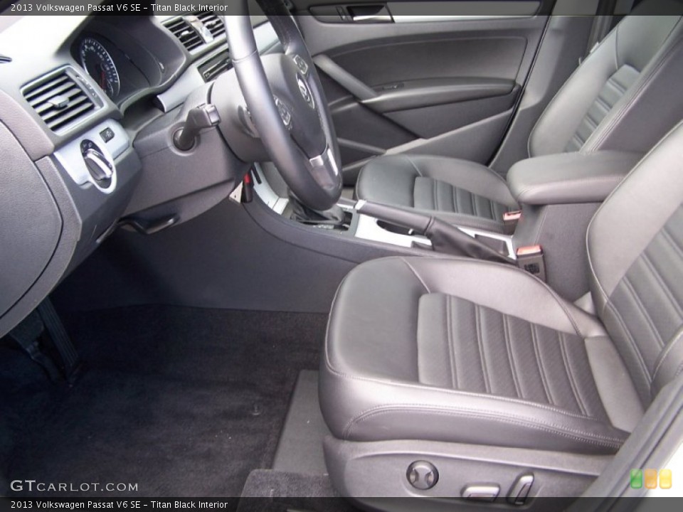 Titan Black Interior Photo for the 2013 Volkswagen Passat V6 SE #87619891