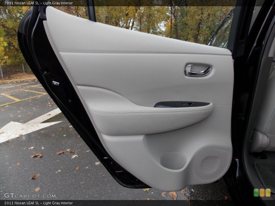 Light Gray Interior Door Panel for the 2011 Nissan LEAF SL #87681674