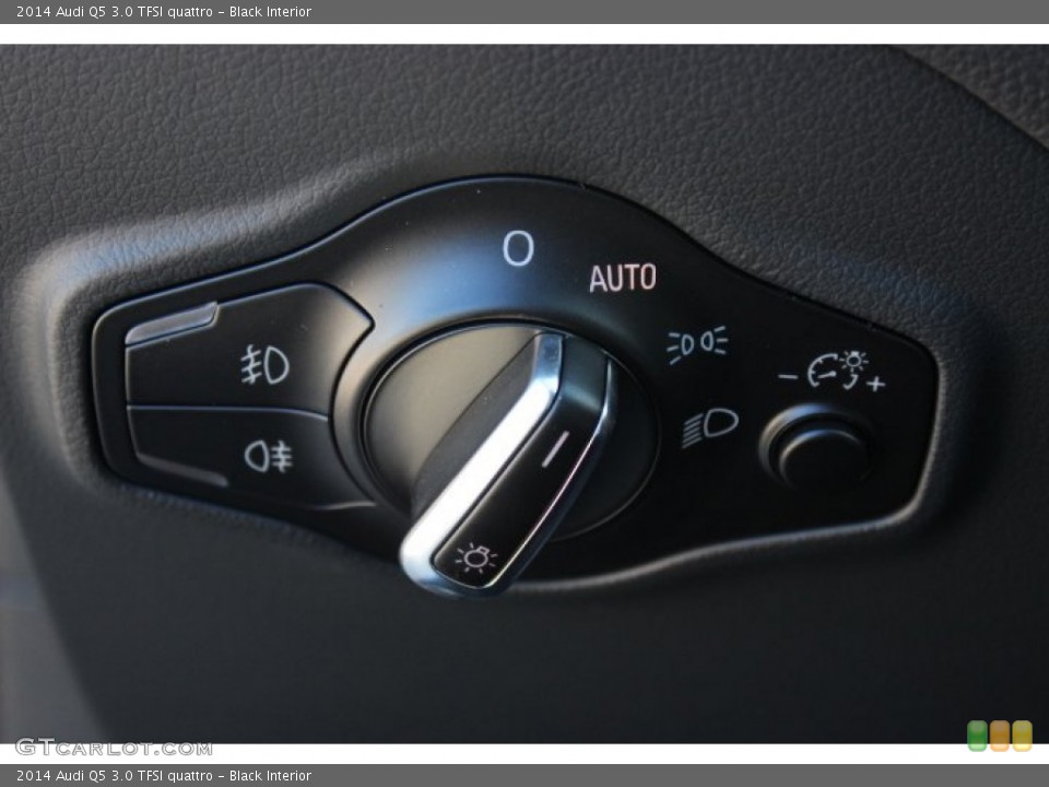 Black Interior Controls for the 2014 Audi Q5 3.0 TFSI quattro #87722226