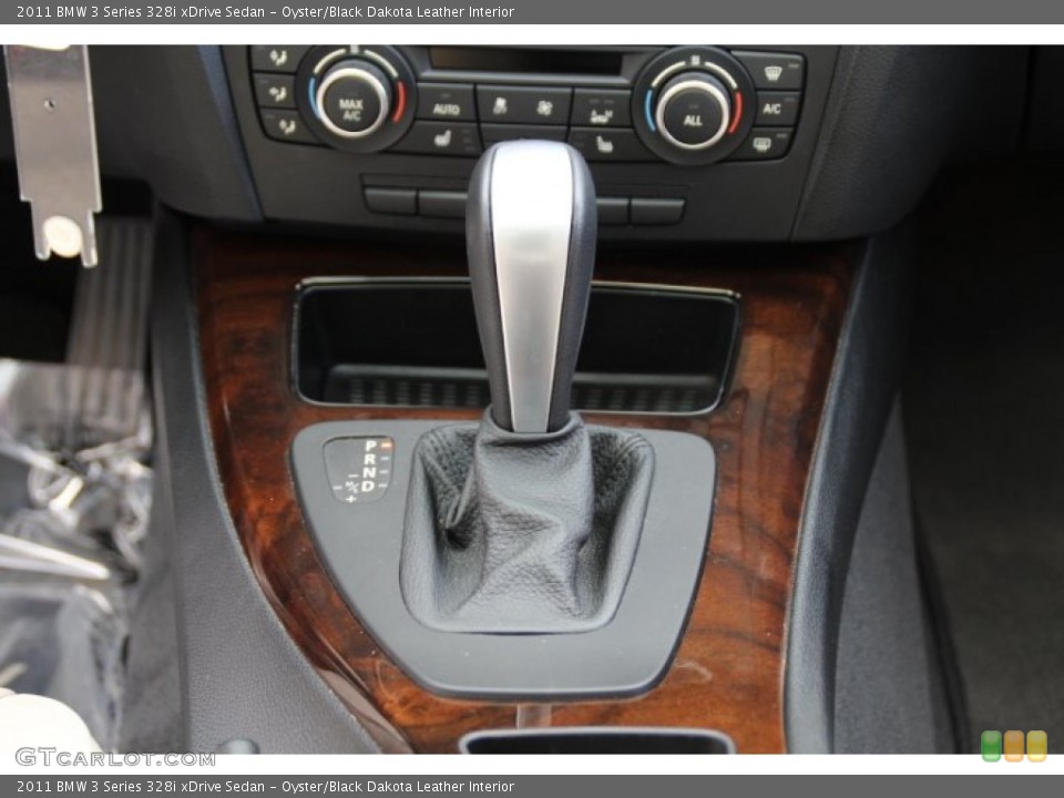 Oyster/Black Dakota Leather Interior Transmission for the 2011 BMW 3 Series 328i xDrive Sedan #87722355