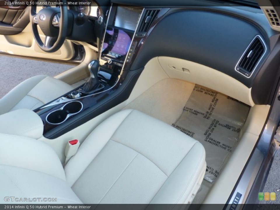 Wheat Interior Dashboard for the 2014 Infiniti Q 50 Hybrid Premium #87735621