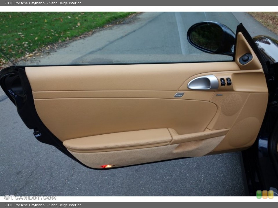 Sand Beige Interior Door Panel for the 2010 Porsche Cayman S #87768018