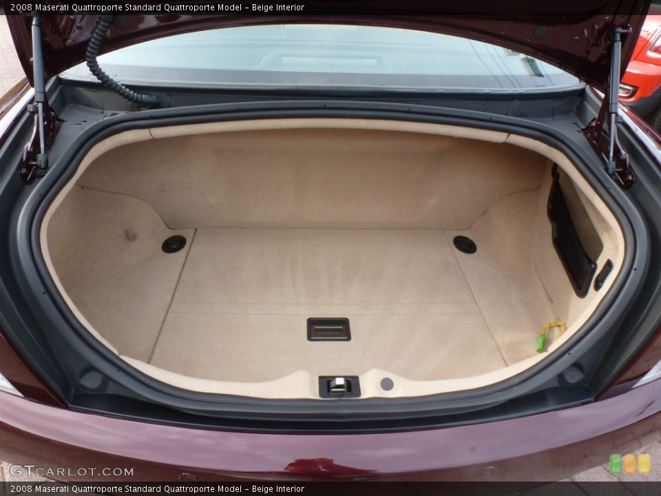 Beige Interior Trunk for the 2008 Maserati Quattroporte  #87789554