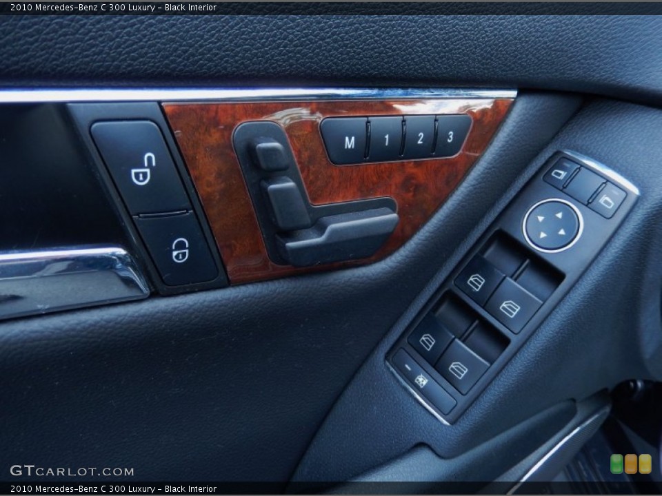 Black Interior Controls for the 2010 Mercedes-Benz C 300 Luxury #87810301