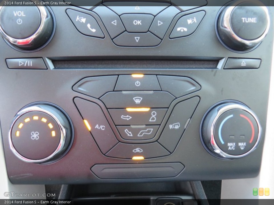 Earth Gray Interior Controls for the 2014 Ford Fusion S #87843707