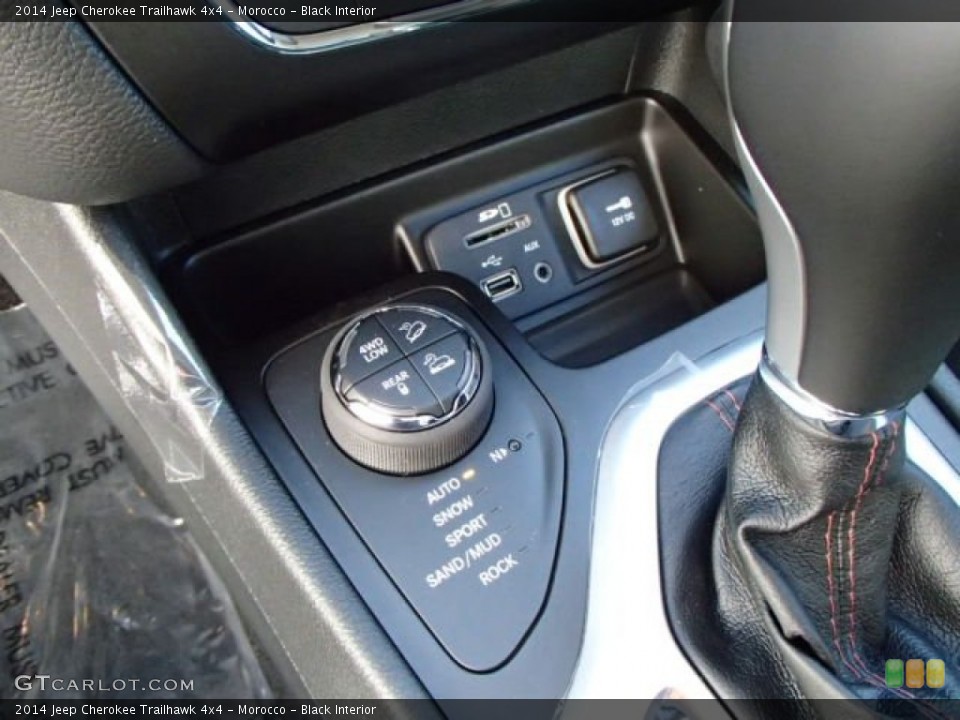 Morocco - Black Interior Controls for the 2014 Jeep Cherokee Trailhawk 4x4 #87882178