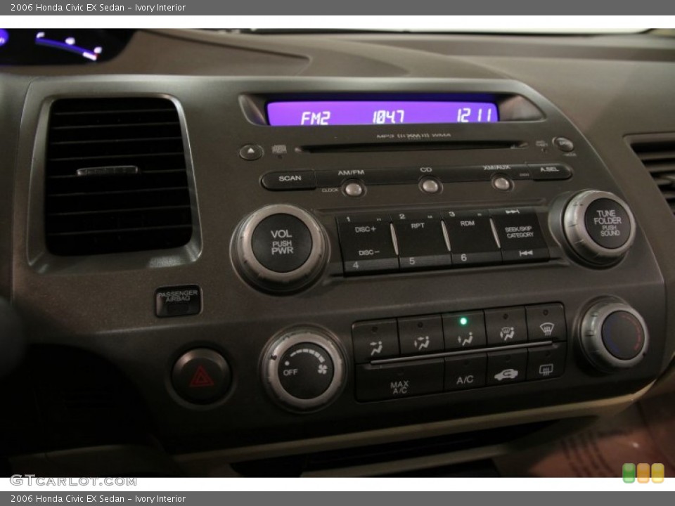Ivory Interior Controls for the 2006 Honda Civic EX Sedan #87922941