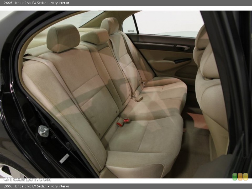 Ivory Interior Rear Seat for the 2006 Honda Civic EX Sedan #87923037