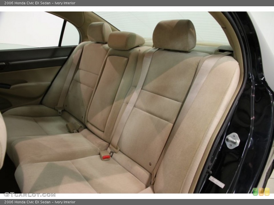 Ivory Interior Rear Seat for the 2006 Honda Civic EX Sedan #87923061