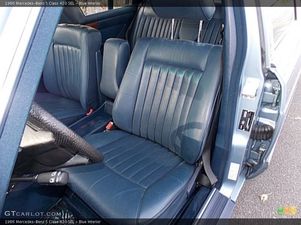 Blue Interior Front Seat for the 1986 Mercedes-Benz S Class 420 SEL #87990933