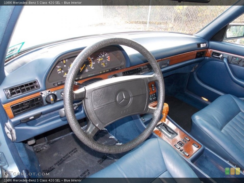 Blue Interior Prime Interior for the 1986 Mercedes-Benz S Class 420 SEL #87991017