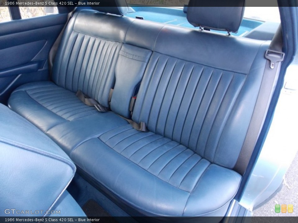 Blue Interior Rear Seat for the 1986 Mercedes-Benz S Class 420 SEL #87991094