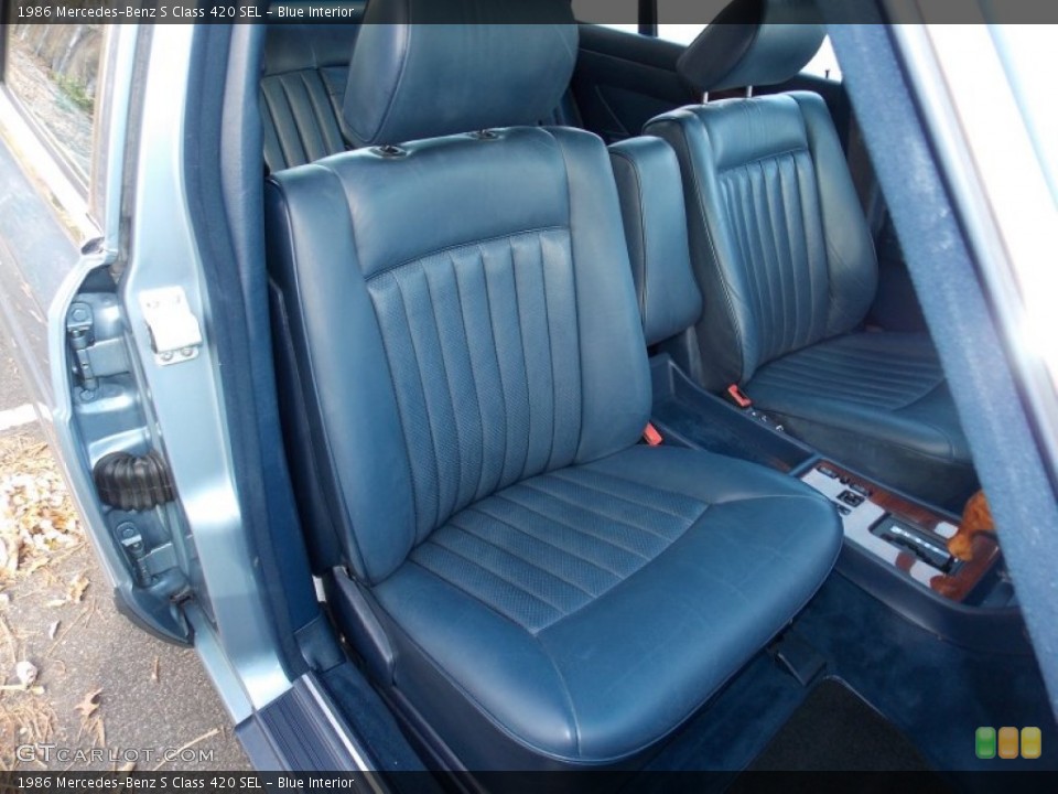 Blue Interior Front Seat for the 1986 Mercedes-Benz S Class 420 SEL #87991227