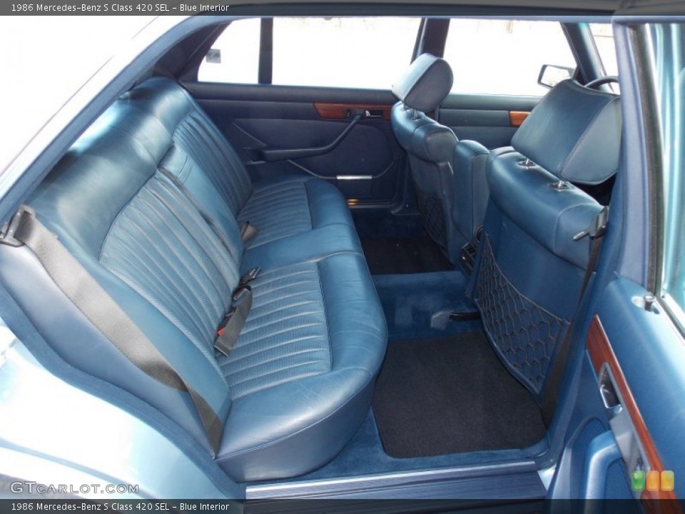 Blue Interior Rear Seat for the 1986 Mercedes-Benz S Class 420 SEL #87991368