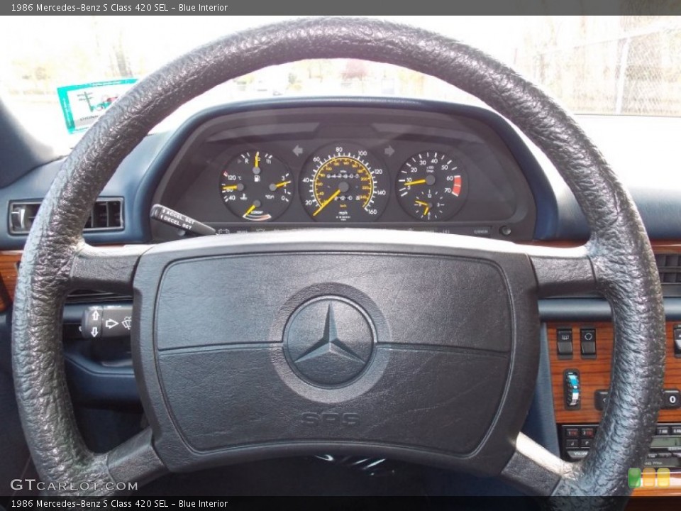 Blue Interior Steering Wheel for the 1986 Mercedes-Benz S Class 420 SEL #87991800