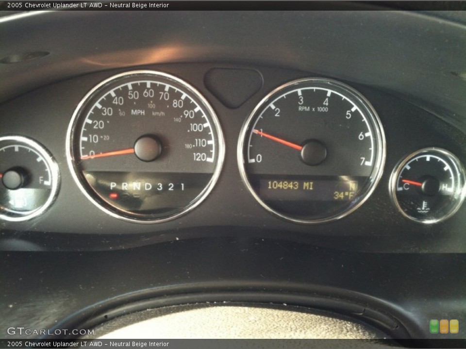 Neutral Beige Interior Gauges for the 2005 Chevrolet Uplander LT AWD #87997155