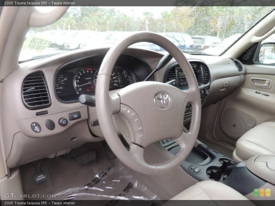 Taupe Interior Photo for the 2005 Toyota Sequoia SR5 #87997629