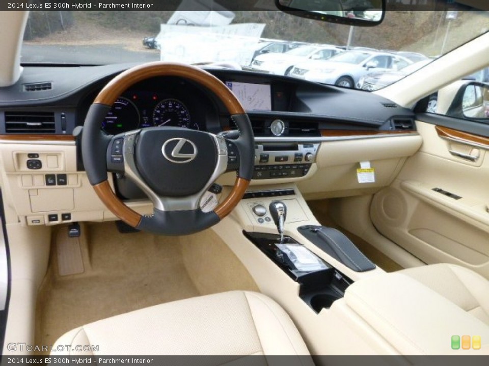 Parchment Interior Photo for the 2014 Lexus ES 300h Hybrid #88006712