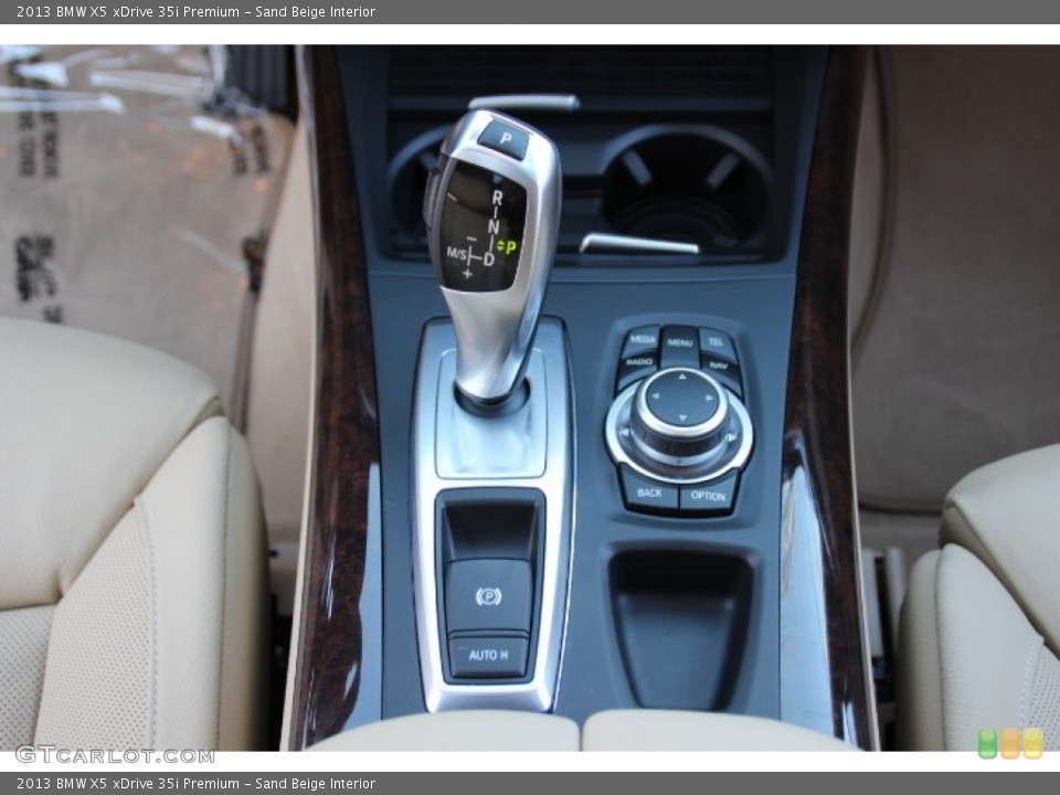 Sand Beige Interior Transmission for the 2013 BMW X5 xDrive 35i Premium #88033121
