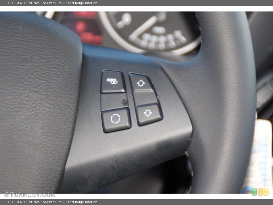Sand Beige Interior Controls for the 2013 BMW X5 xDrive 35i Premium #88033190