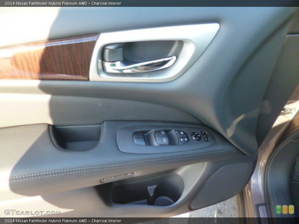 Charcoal Interior Controls for the 2014 Nissan Pathfinder Hybrid Platinum AWD #88062330