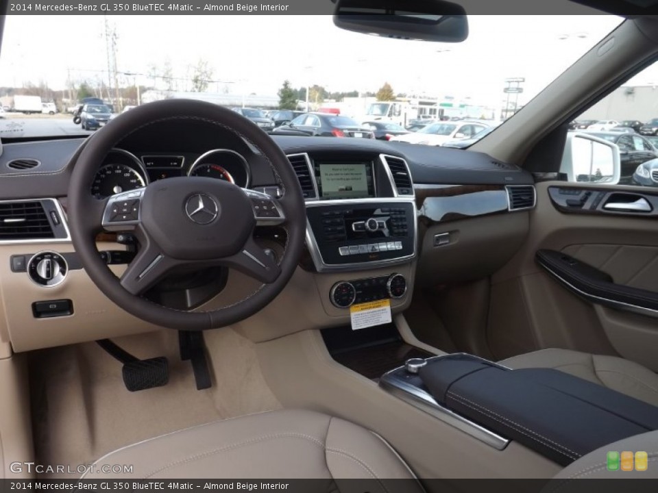 Almond Beige 2014 Mercedes-Benz GL Interiors