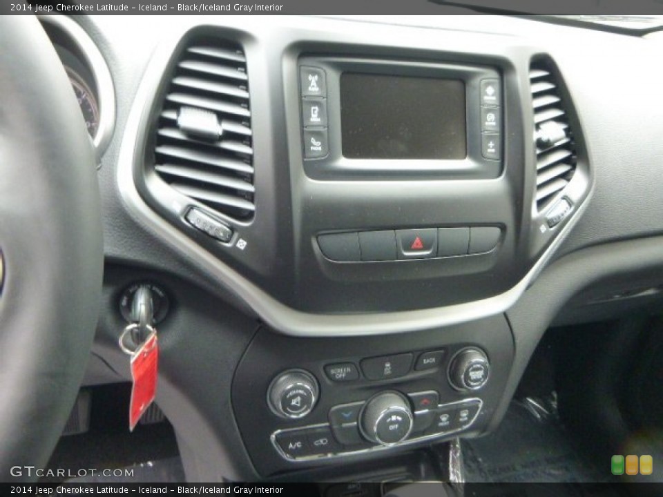Iceland - Black/Iceland Gray Interior Controls for the 2014 Jeep Cherokee Latitude #88096953
