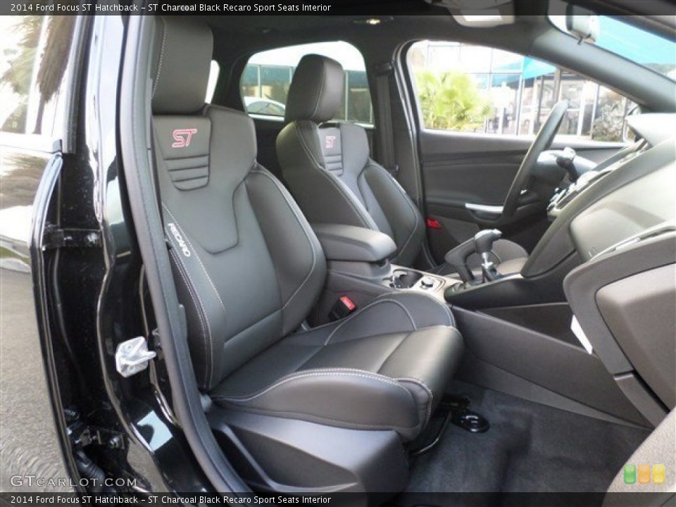 ST Charcoal Black Recaro Sport Seats Interior Photo for the 2014 Ford Focus ST Hatchback #88116290