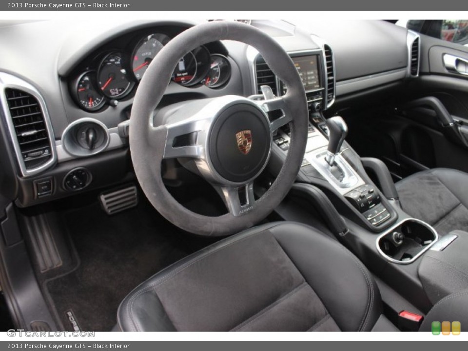 Black Interior Photo for the 2013 Porsche Cayenne GTS #88118762