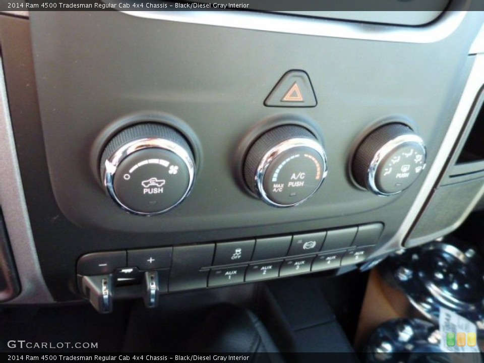 Black/Diesel Gray Interior Controls for the 2014 Ram 4500 Tradesman Regular Cab 4x4 Chassis #88157744