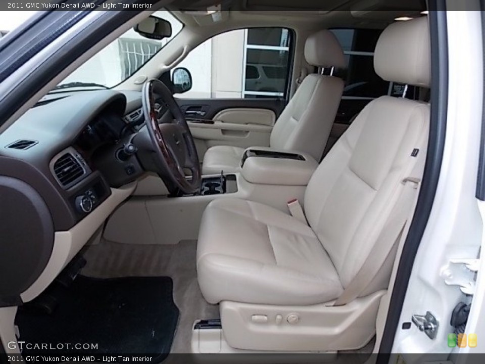 Light Tan Interior Photo for the 2011 GMC Yukon Denali AWD #88195434