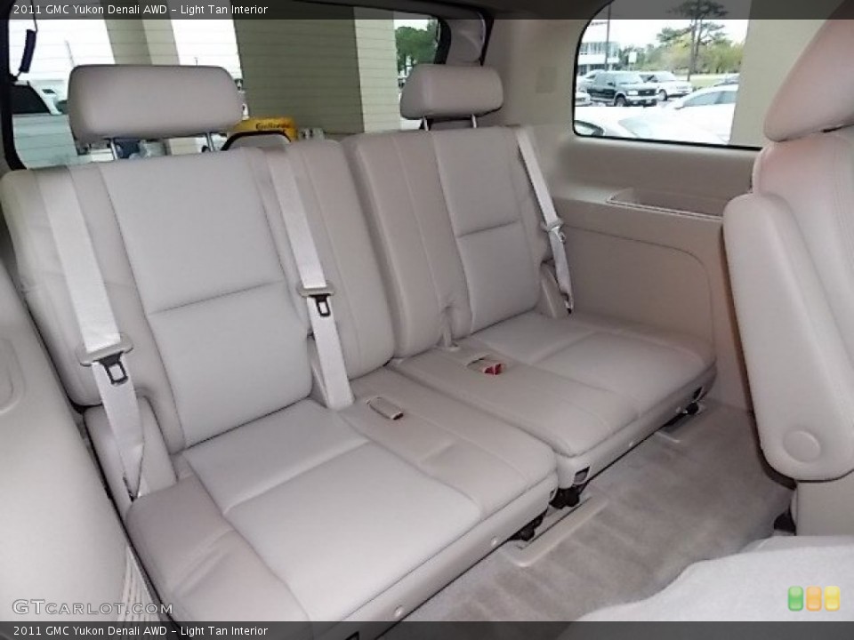 Light Tan Interior Rear Seat for the 2011 GMC Yukon Denali AWD #88195797