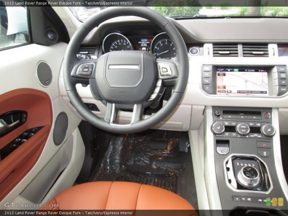 Tan/Ivory/Espresso Interior Dashboard for the 2013 Land Rover Range Rover Evoque Pure #88213028