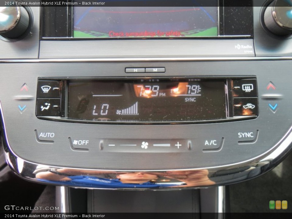 Black Interior Controls for the 2014 Toyota Avalon Hybrid XLE Premium #88221150